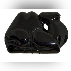 Black Carved Stone onyx black agate vintage high end brooch pin Camel Saks fifth